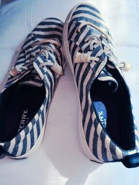 NWOB Sperry Striped Canvas Boat Shoe — Navy and White